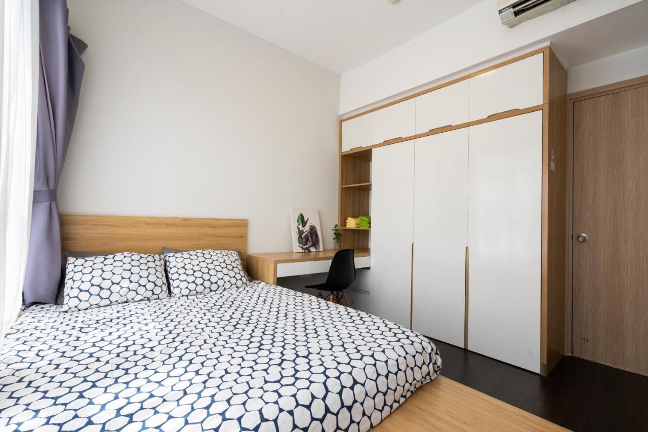Kirakuan Luxury 2br Pool/gym Apartment Ho Chi Minh City