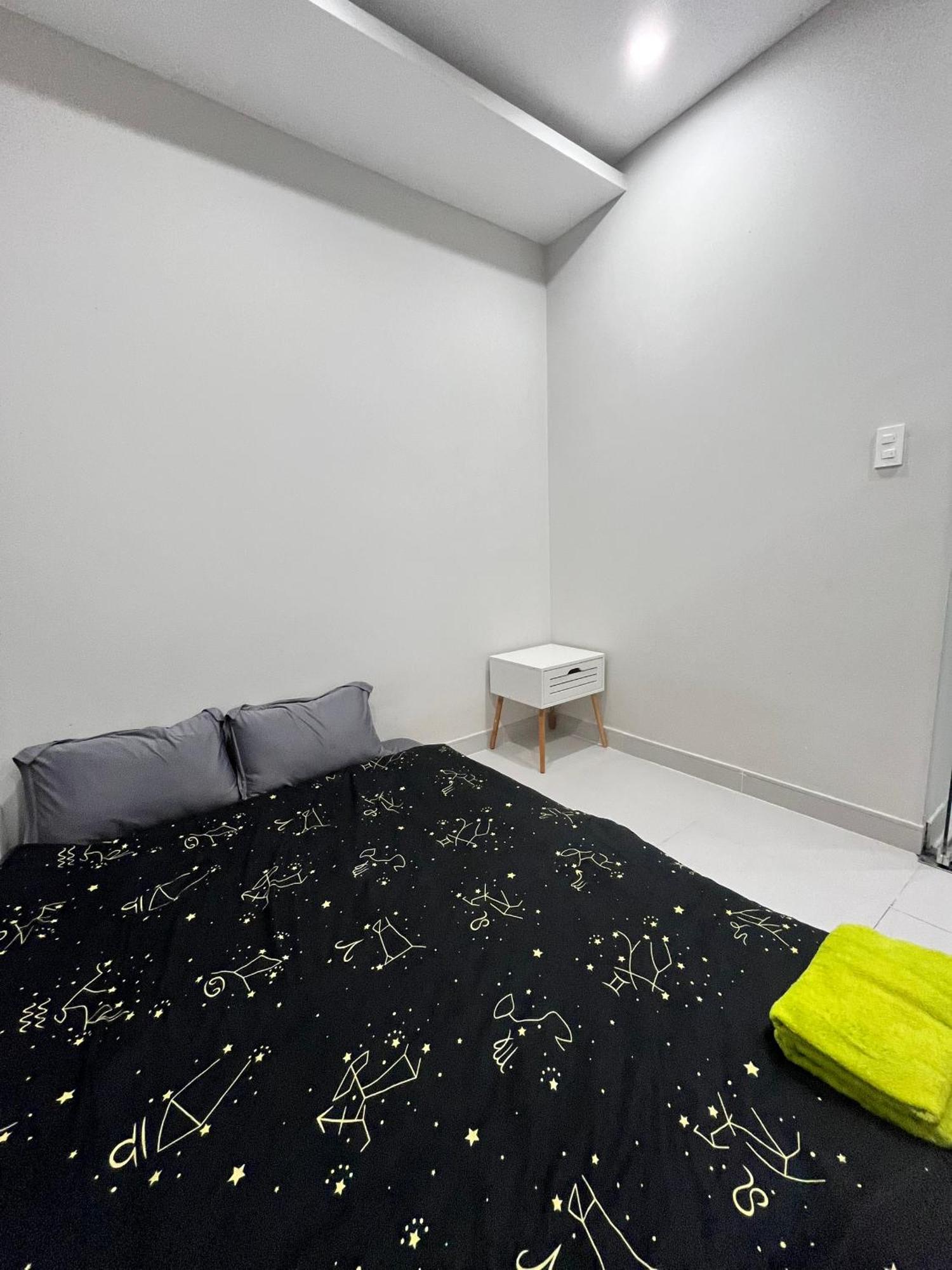 Apartment Kirakuan Luxury 2br Pool/gym Ho Chi Minh City
