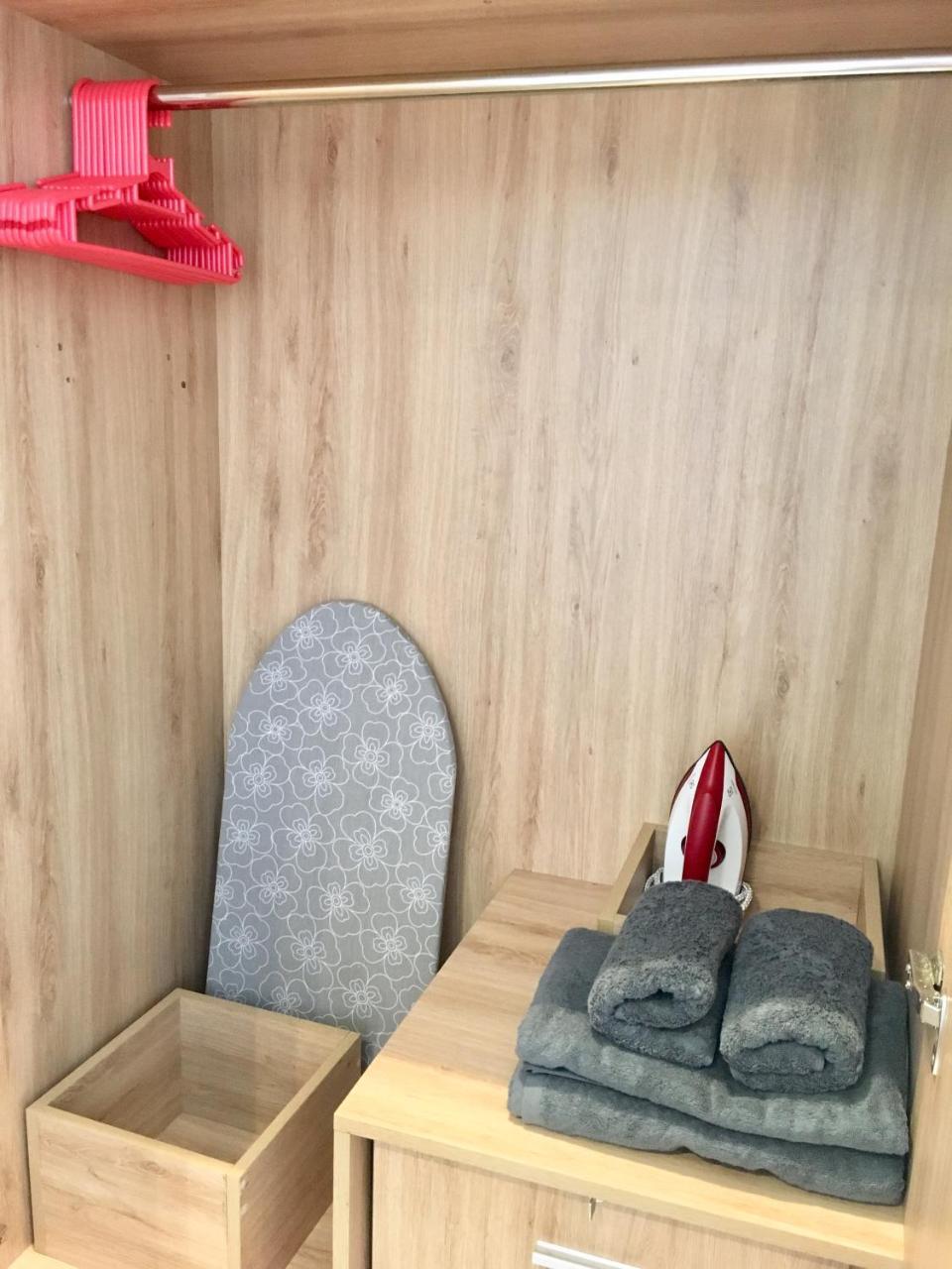 Apartment Kirakuan Luxury 2br Pool/gym Ho Chi Minh City